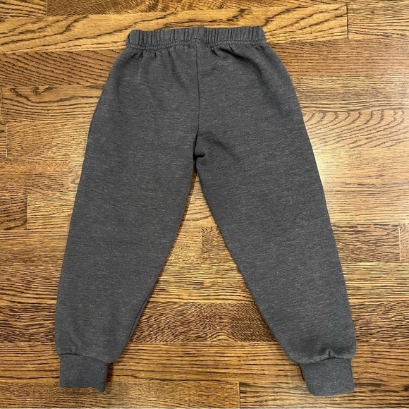 ⭐️ Disney Jr. Mickey Little Kids Sweatpants | Size 4T | EUC - Picture 3 of 7